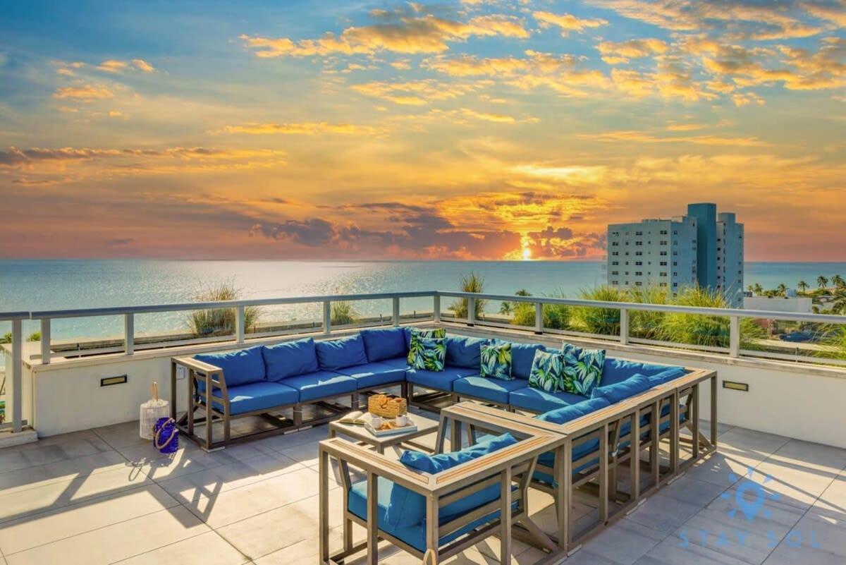 Beachfront Condo-Roofto Pool- 2 Bedrooms 2 Bedroom ! Hollywood Buitenkant foto