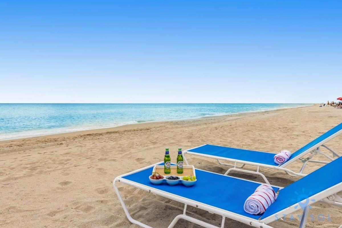 Beachfront Condo-Roofto Pool- 2 Bedrooms 2 Bedroom ! Hollywood Buitenkant foto