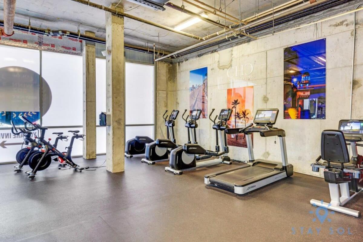 Beachfront Condo-Roofto Pool- 2 Bedrooms 2 Bedroom ! Hollywood Buitenkant foto